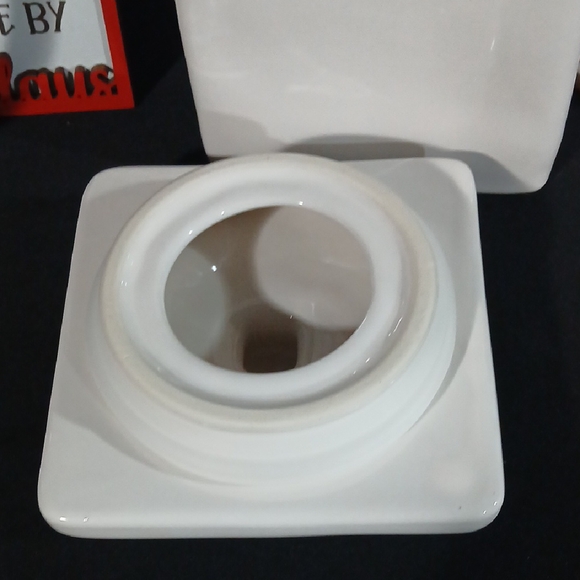 Rae Dunn Large Square "COOKIES" Canister VHTF - Picture 4 of 8